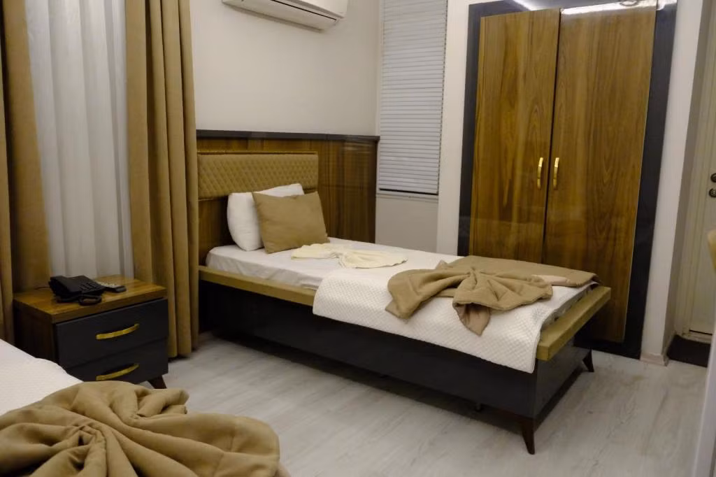 Grand Diamond Hotel — 6