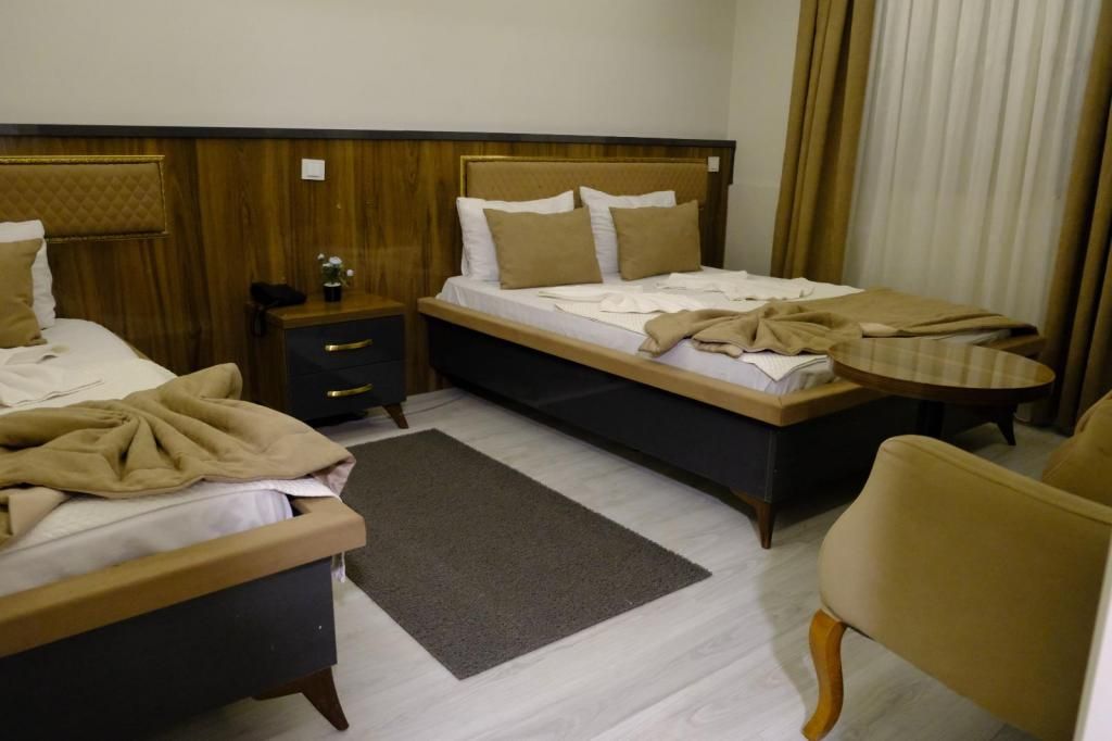 Grand Diamond Hotel — 3