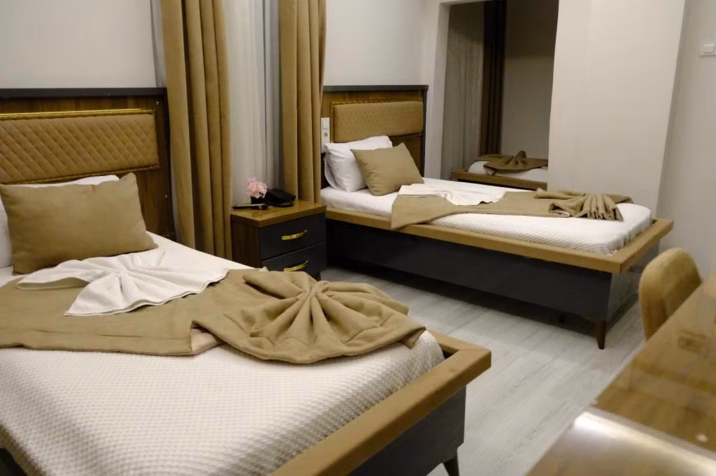 Grand Diamond Hotel — 4