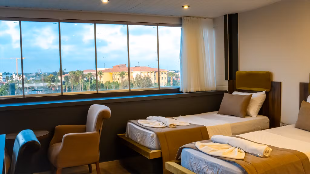 Grand Diamond Hotel — 5