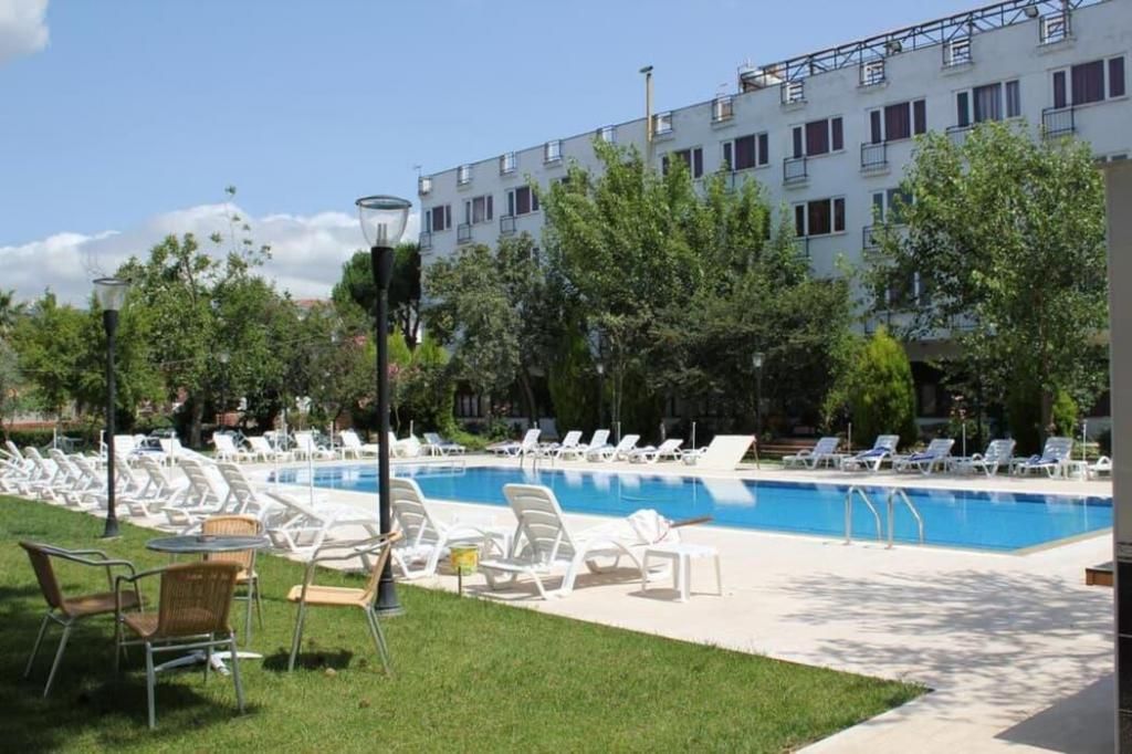 Grand Erdek Hotel — 4