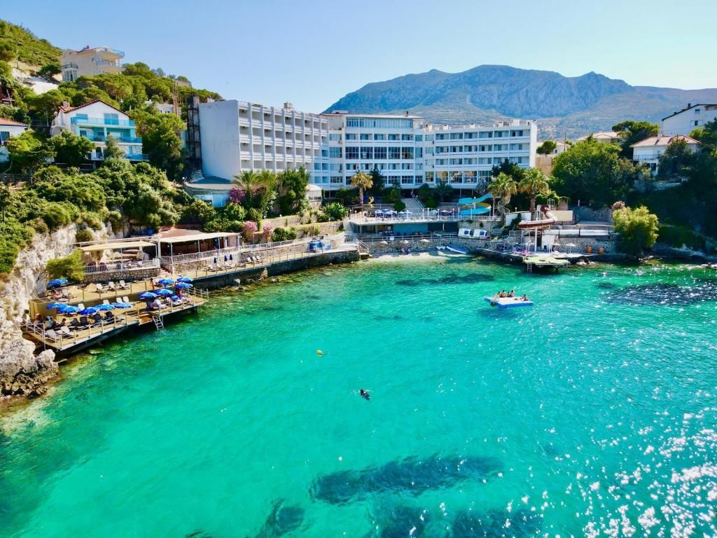 Grand Hotel Avcı Karaburun — 6