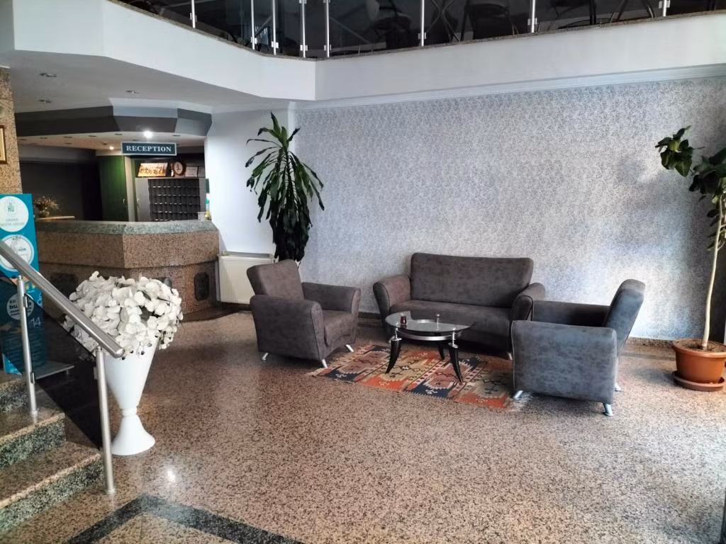 Grand Hotel Uzcan Uşak — 3