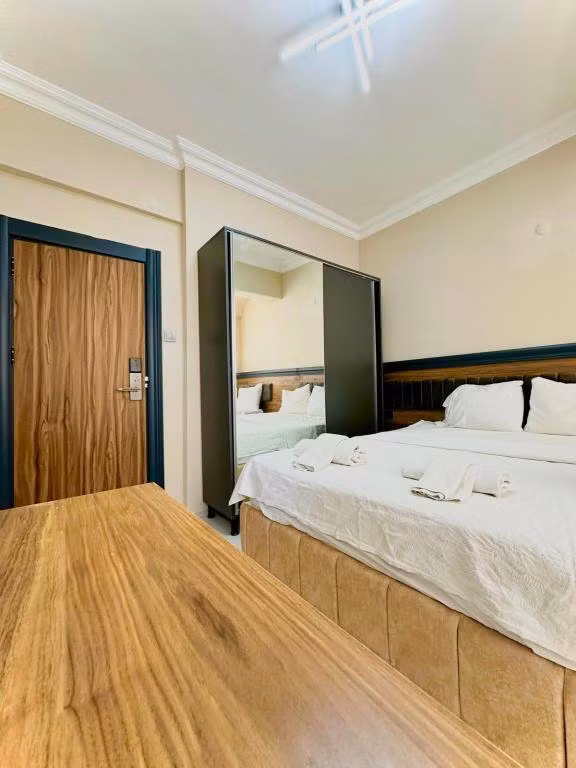 Grand Lavin Hotel — 8