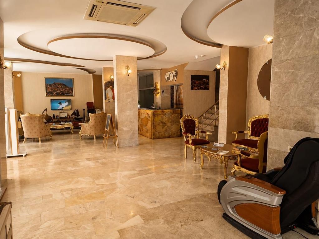 Grand Mardini Hotel — 5