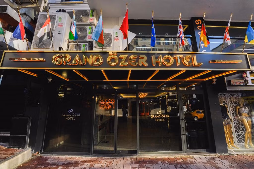Grand Özer Hotel — 3