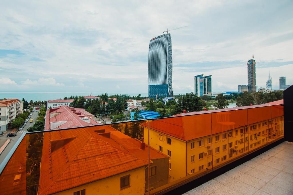 Graphic Hotel Batumi — 3