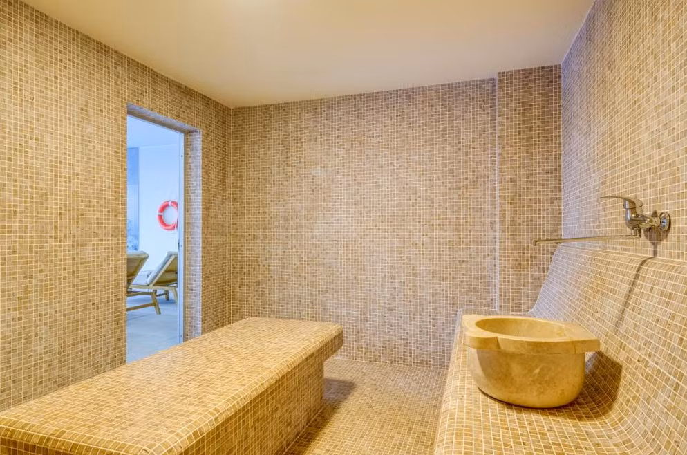 Greenwood Hotel Restaurant & Spa — 7