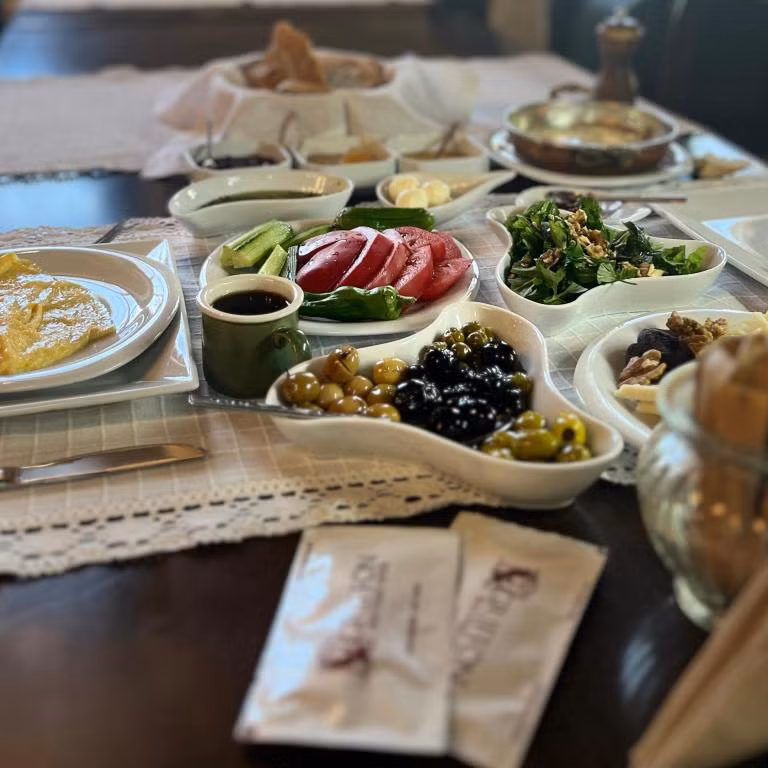 Griffon Boutique Hotel — 4