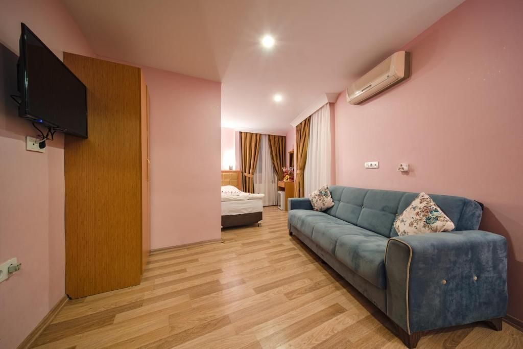 Gulhane Corner Hotel — 10