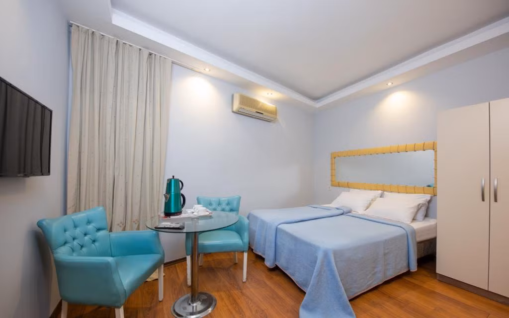 Gvar Apart Otel — 2