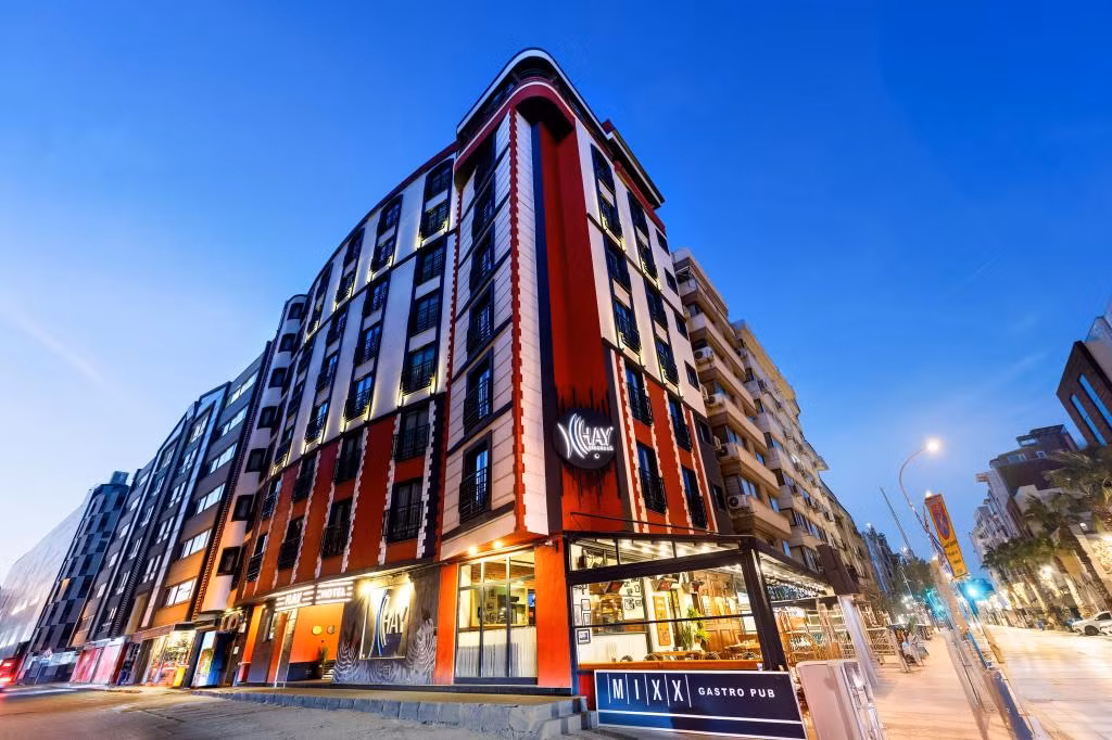 HAY Hotel Alsancak — 2