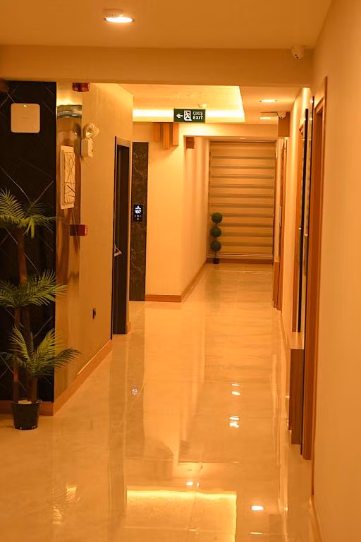 Hotel Golden Vera — 2