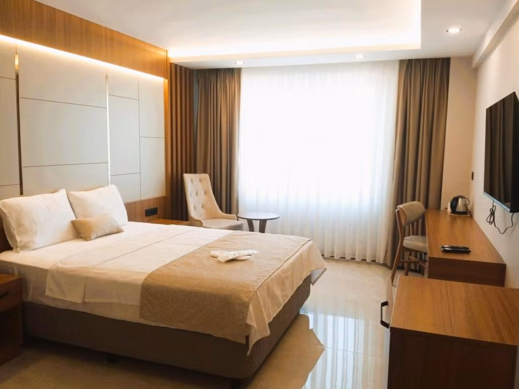 Hotel Golden Vera — 5