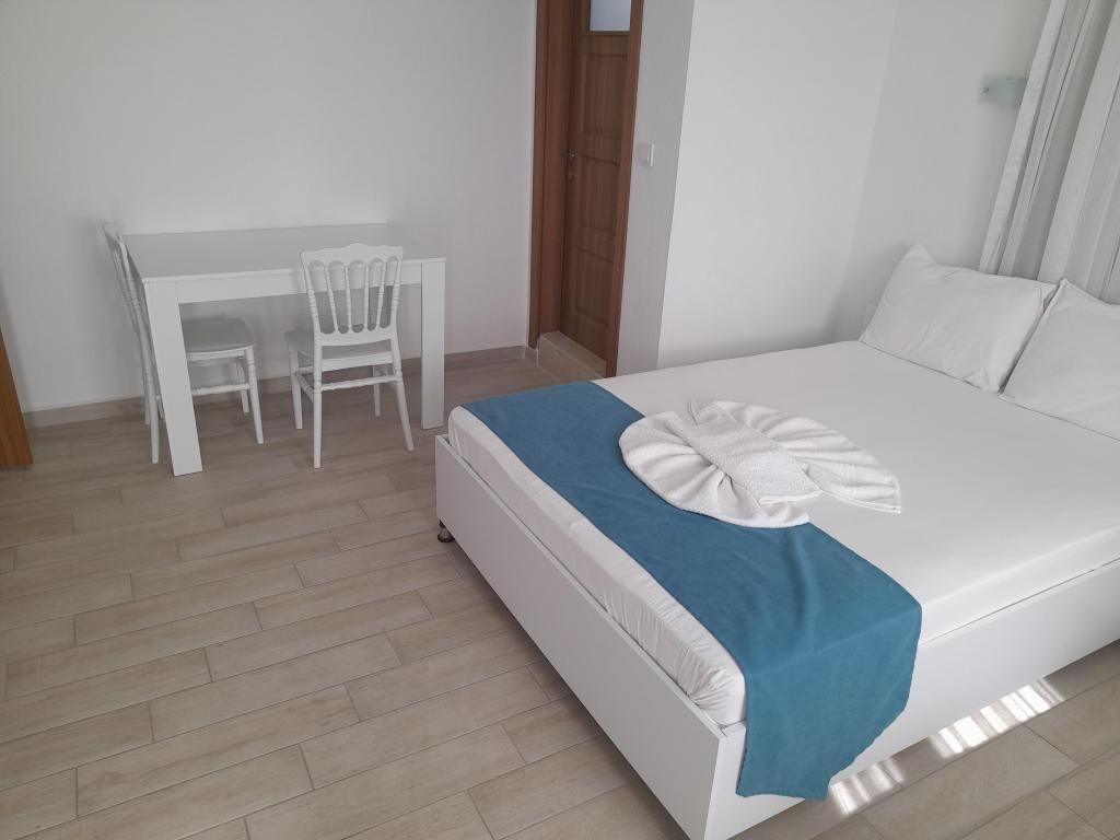 Huzur Otel Sığacık — 9