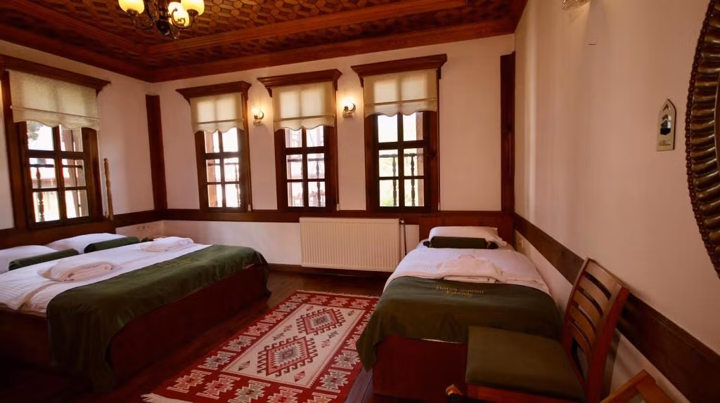 Hafsa Sultan Konağı — 10