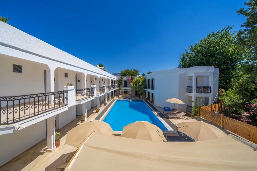 Halikarya Hotel — 5