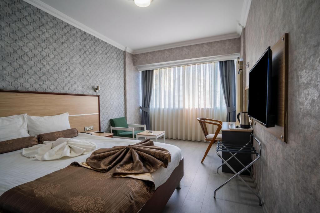 Halley Otel — 2