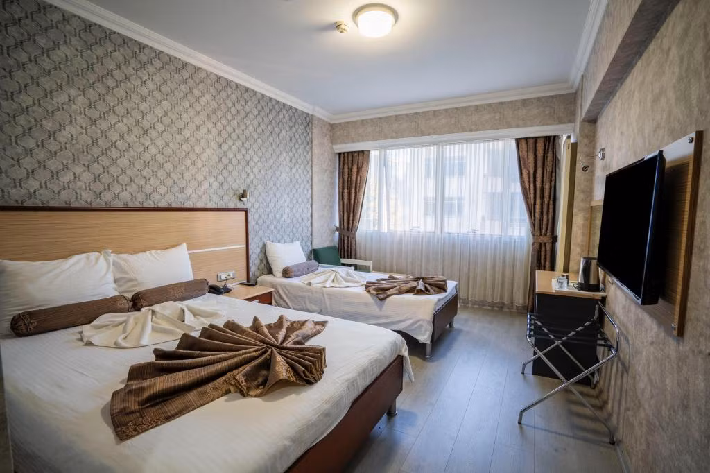 Halley Otel — 6