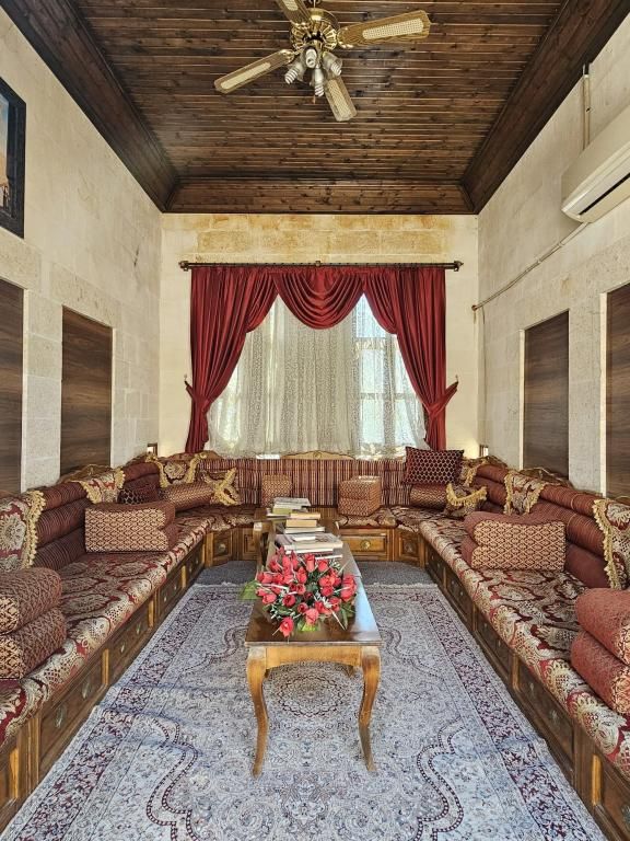 Yılmaz Gürüz Konukevi Otel (Hanımağa Konağı) — 8