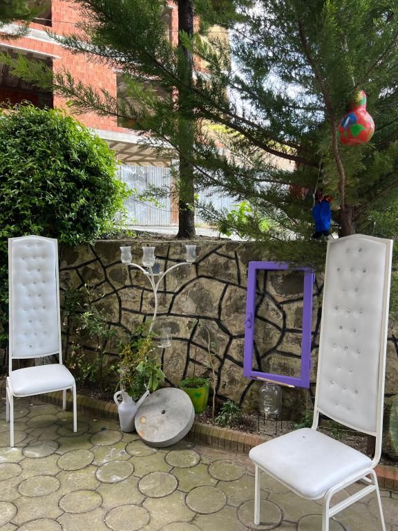 Has Home Nozbart — 2