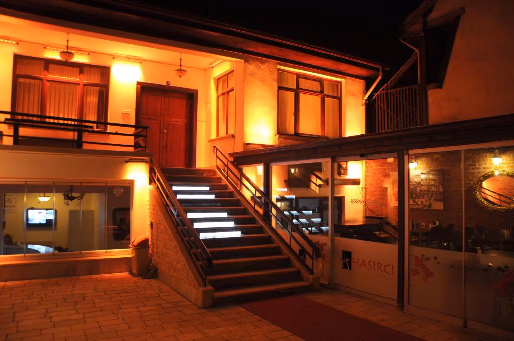 Hasırcı Konakları