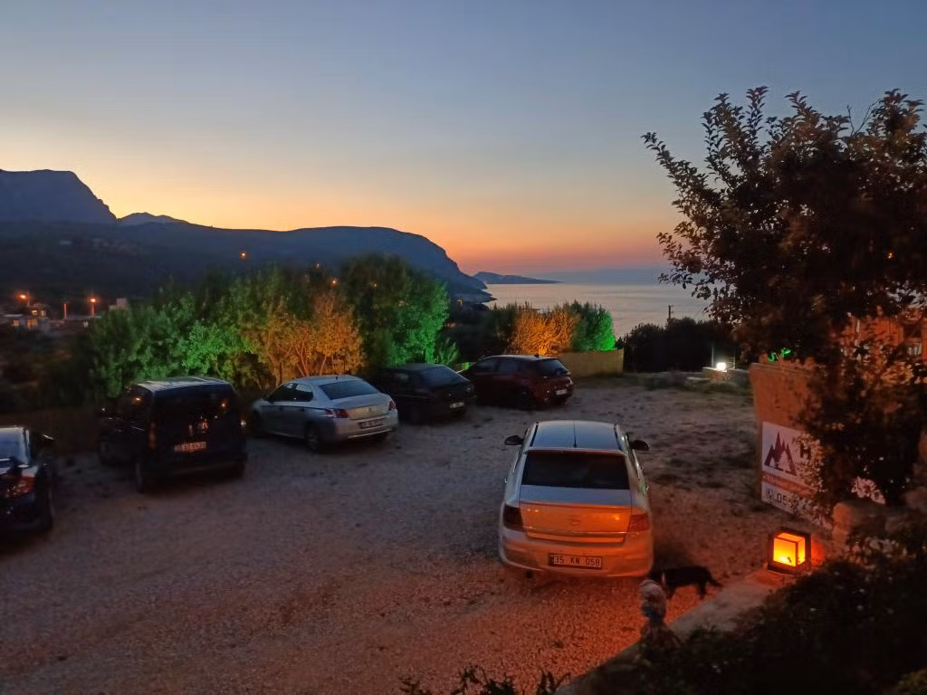 Hayela Bungolow ve Restaurant Karaburun — 3