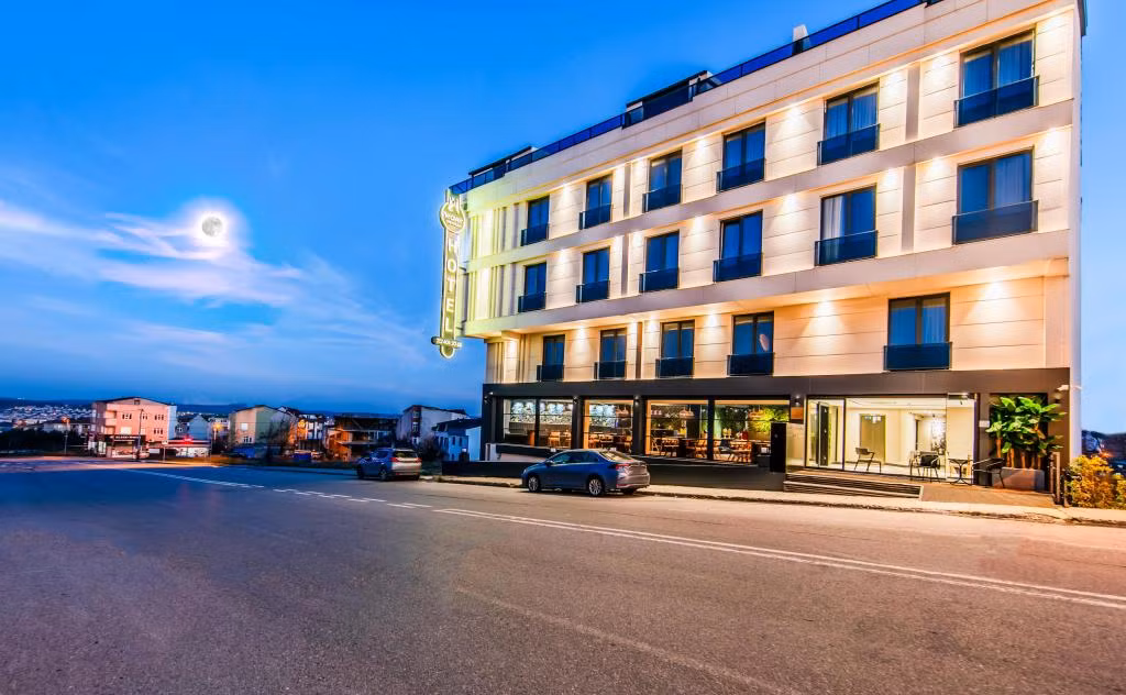 Heaven Premium Airport Hotel