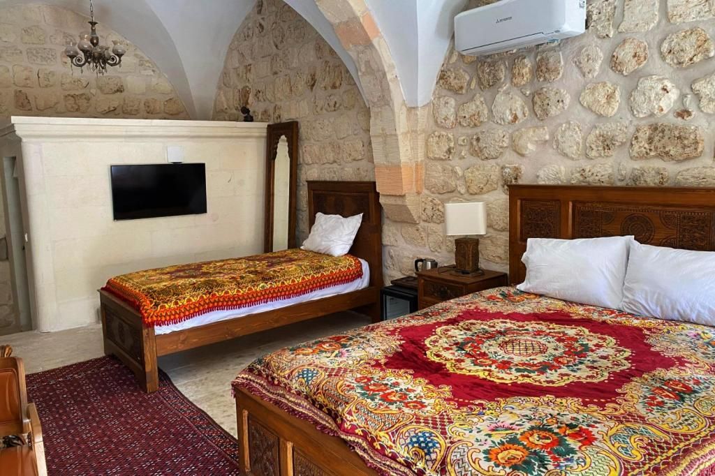 Hercai Konağı — 5