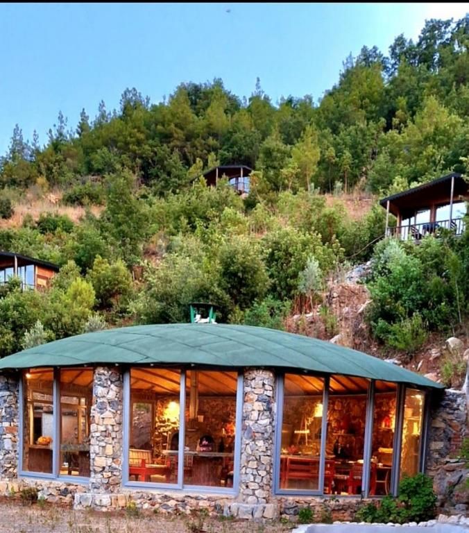 Hergül Holiday Village