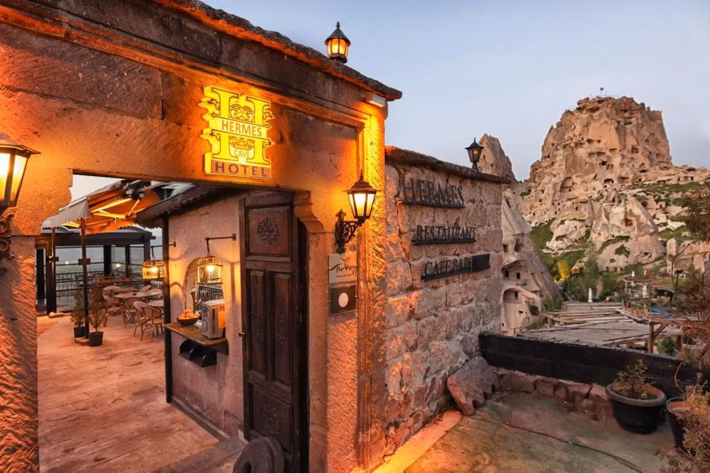 Hermes Cave Hotel — 5