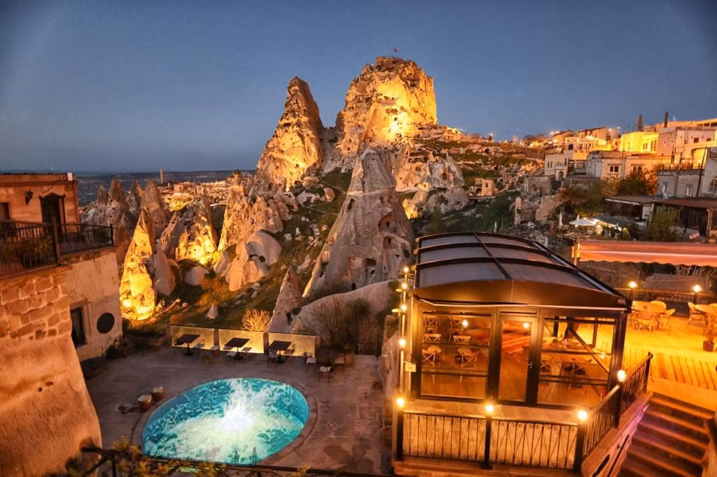 Hermes Cave Hotel — 2