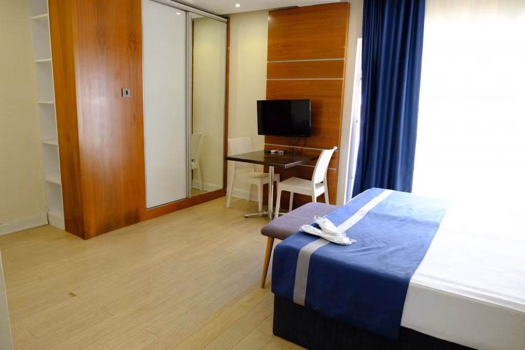 Hey Otel Lara — 5