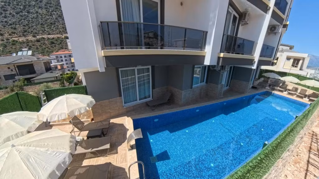 Hillfort Suites Apart Otel — 2