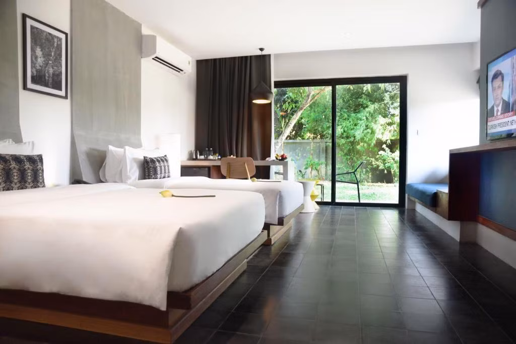 Hillocks Hotel & Spa — 5