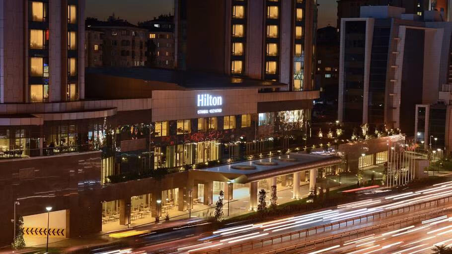 Hilton İstanbul Kozyatağı