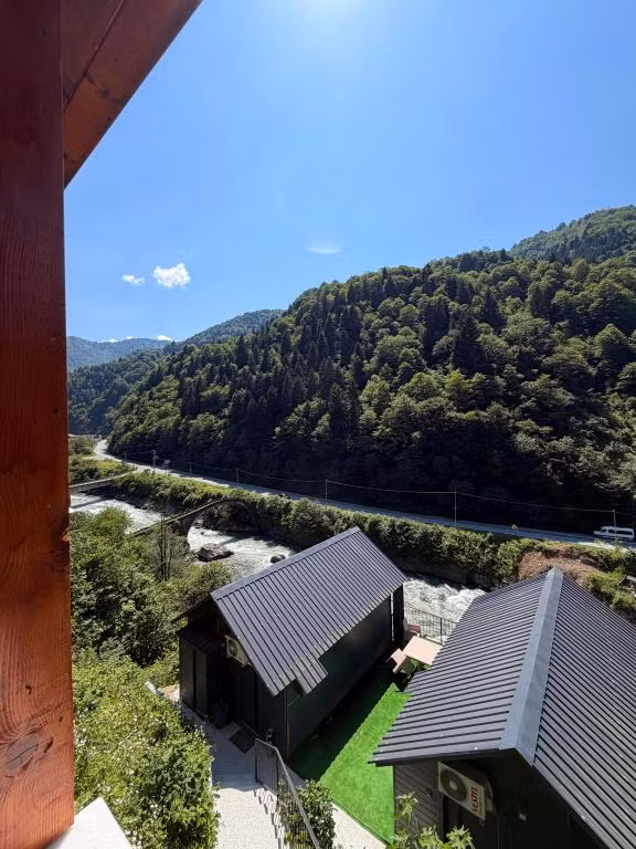 Hira Bungalov — 2