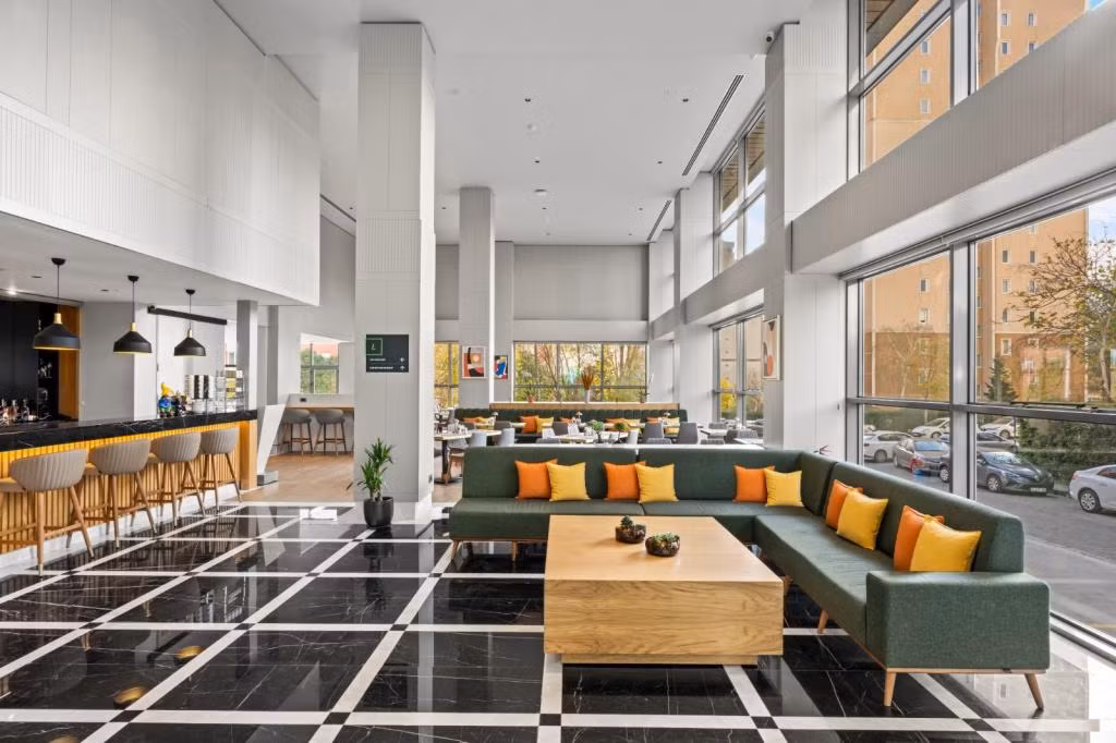 Holiday Inn Beylikduzu - İstanbul — 2