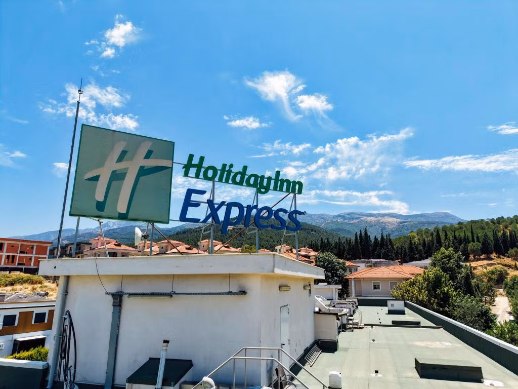 Holiday Inn Express Manisa West — 6