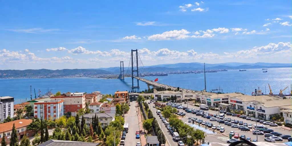 Holiday Inn & Suites Kocaeli-Dilovası Gulf View — 4