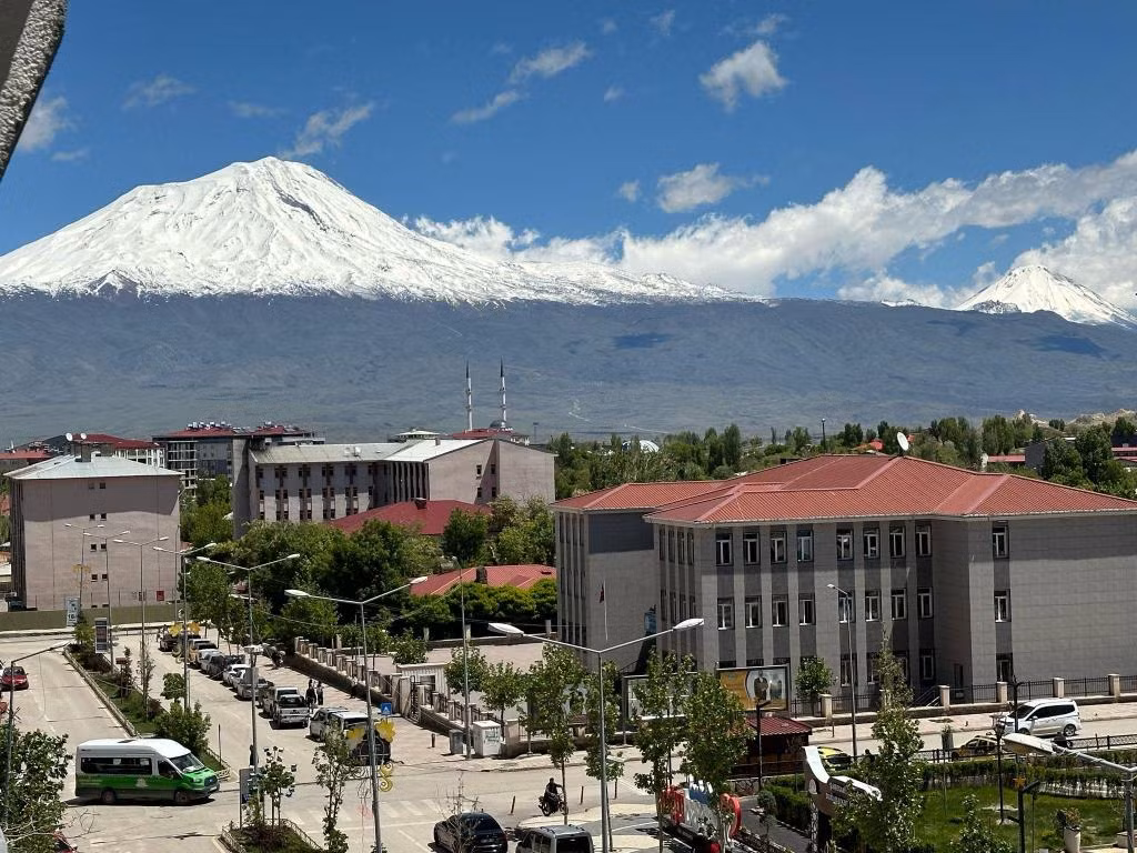 Hotel Ararat — 4