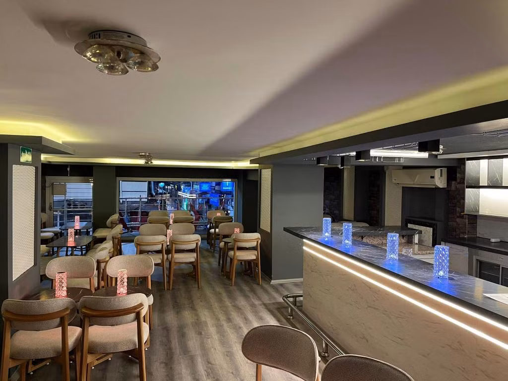 Hotel Artan — 2