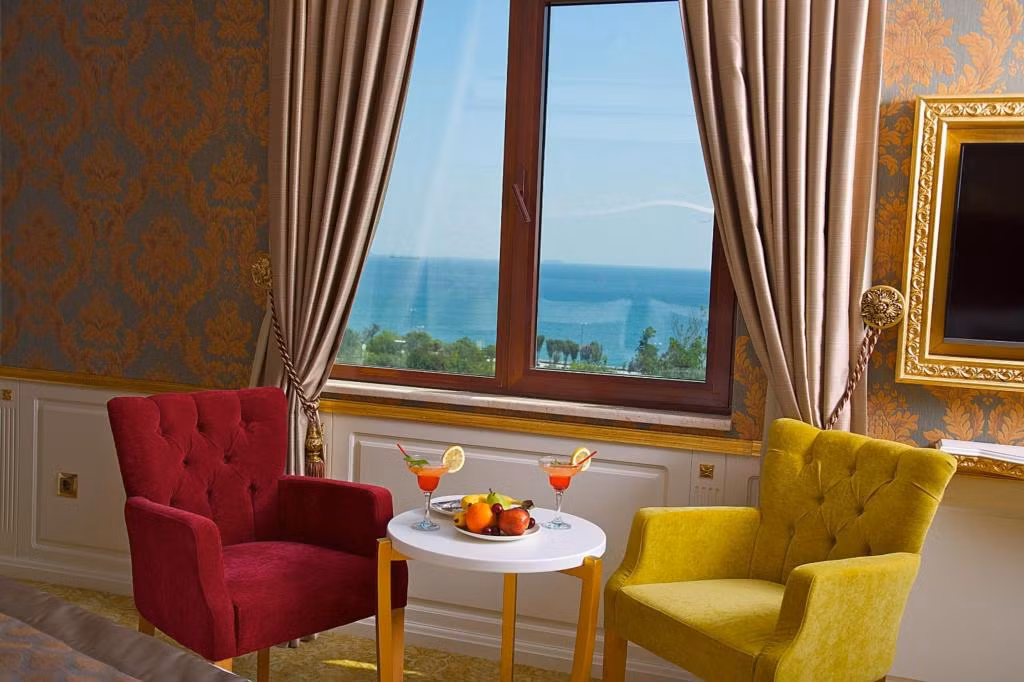 Hotel Emirhan Palace — 10