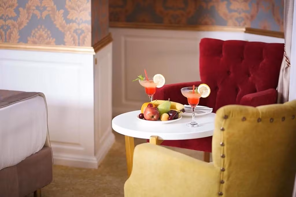 Hotel Emirhan Palace — 9
