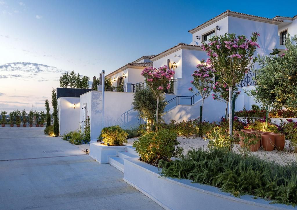 Hotel Jirasol Çeşme — 9