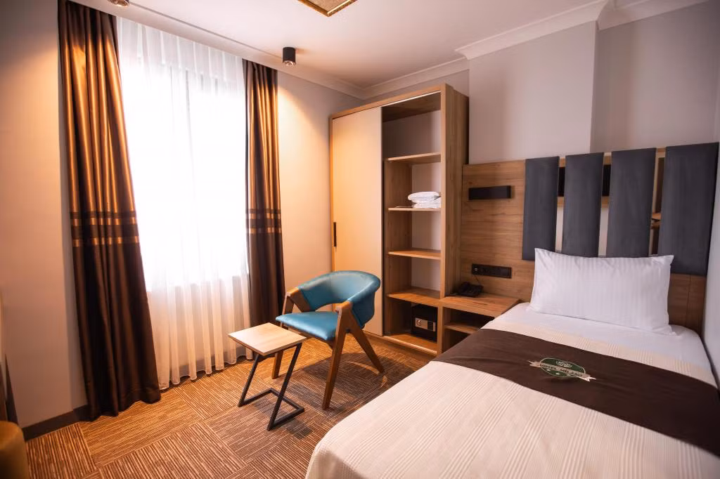 Hotel Milano — 8