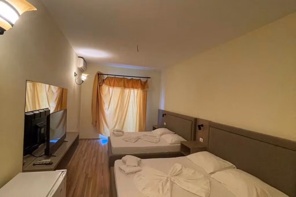 Hotel Mona Ulcinj — 7