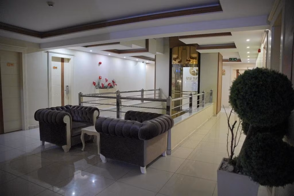 Hotel İzgi Turhan