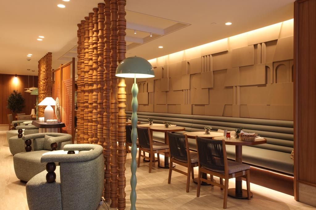 Housez Suites & Apartments — 8