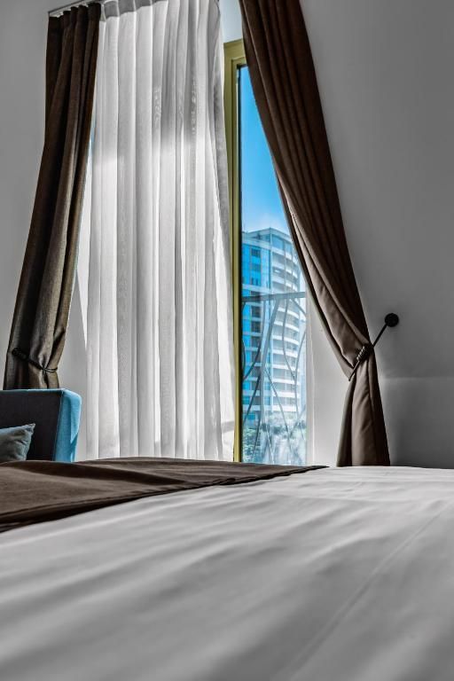 IVY Garden Hotel — 9